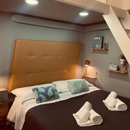 White Apartment Taranto